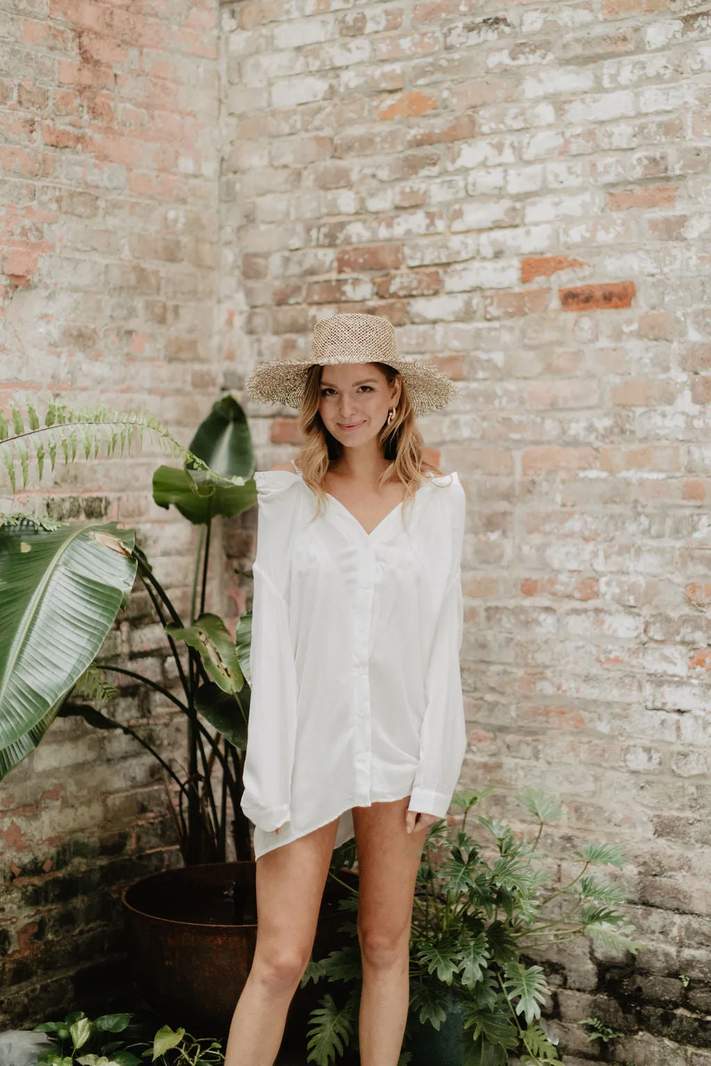 MEREDITH OFF THE SHOULDER TOP