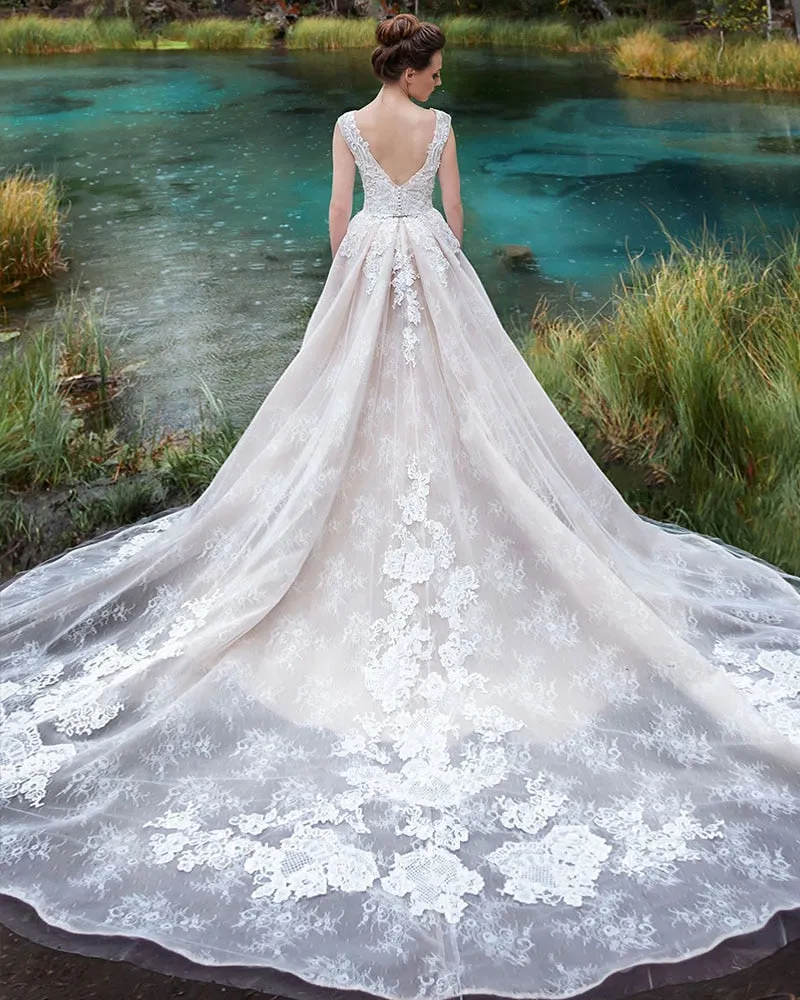 New Arrivals Beading Appliques Lace Wedding Dress Vestidos De Novia Renda  Elegant Bridal Gowns Plus Size