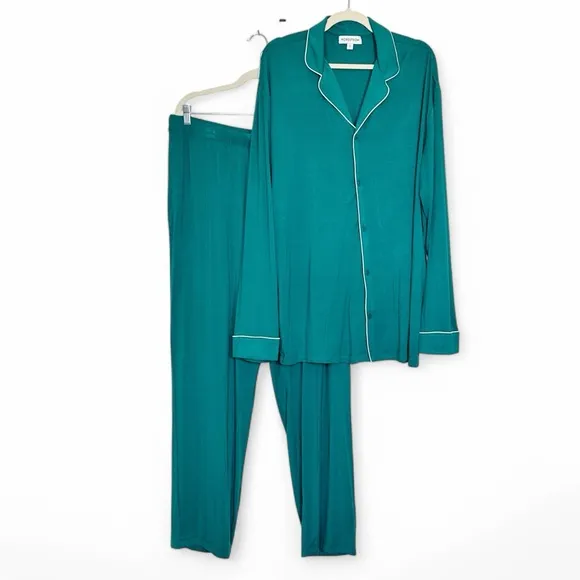NEW Nordstrom Moonlight eco tencel pajamas in Green Storm
