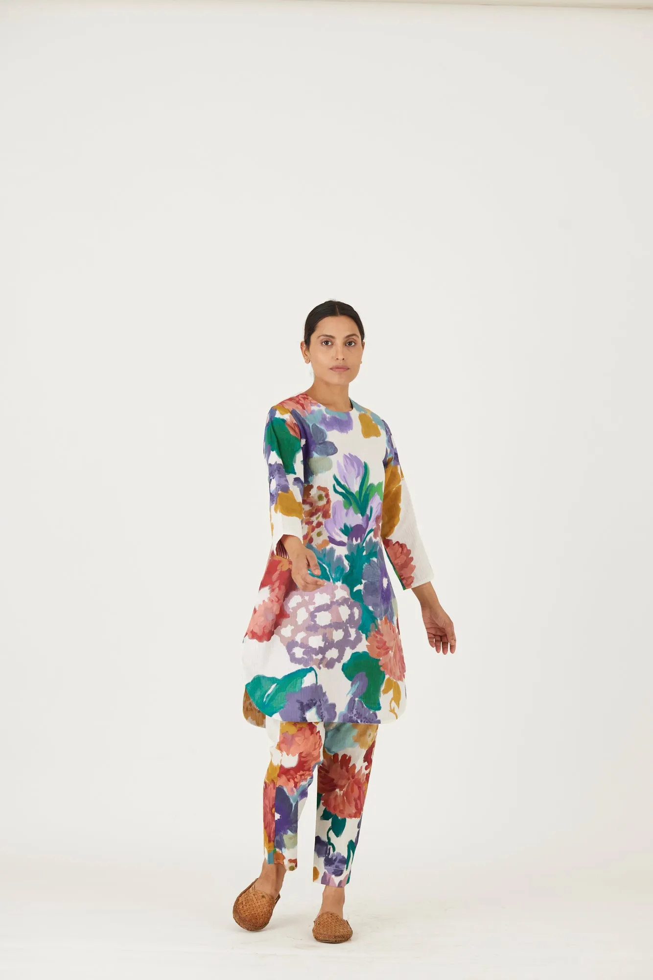 New Season Fall 24/Summer 25-Coord Set-Mulmul-Farah White-YAMLS09-Fashion Edit Yam