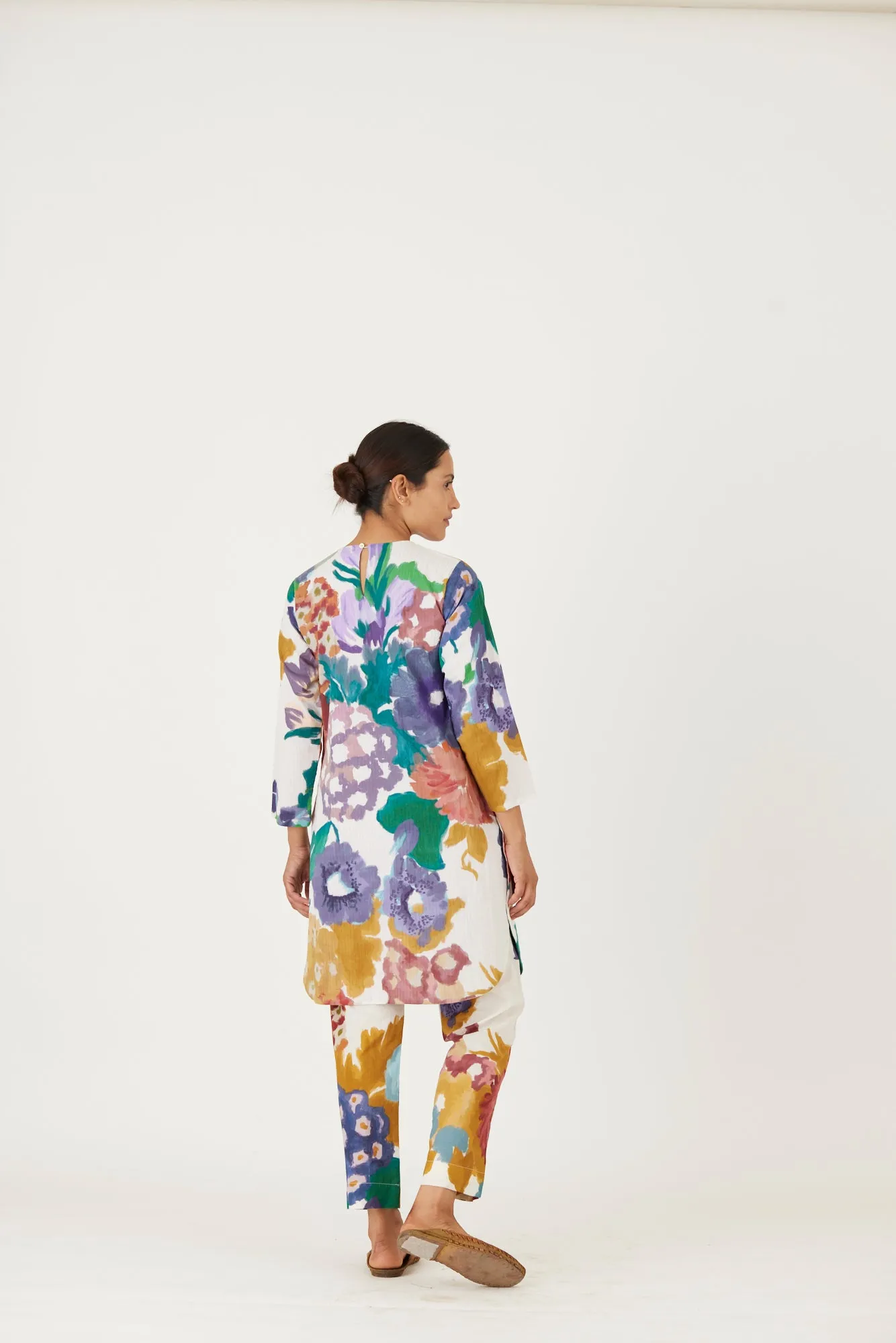 New Season Fall 24/Summer 25-Coord Set-Mulmul-Farah White-YAMLS09-Fashion Edit Yam
