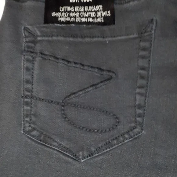 NEW Seven7 High Rise‎ Gaucho Tuxedo Jeans Size 8