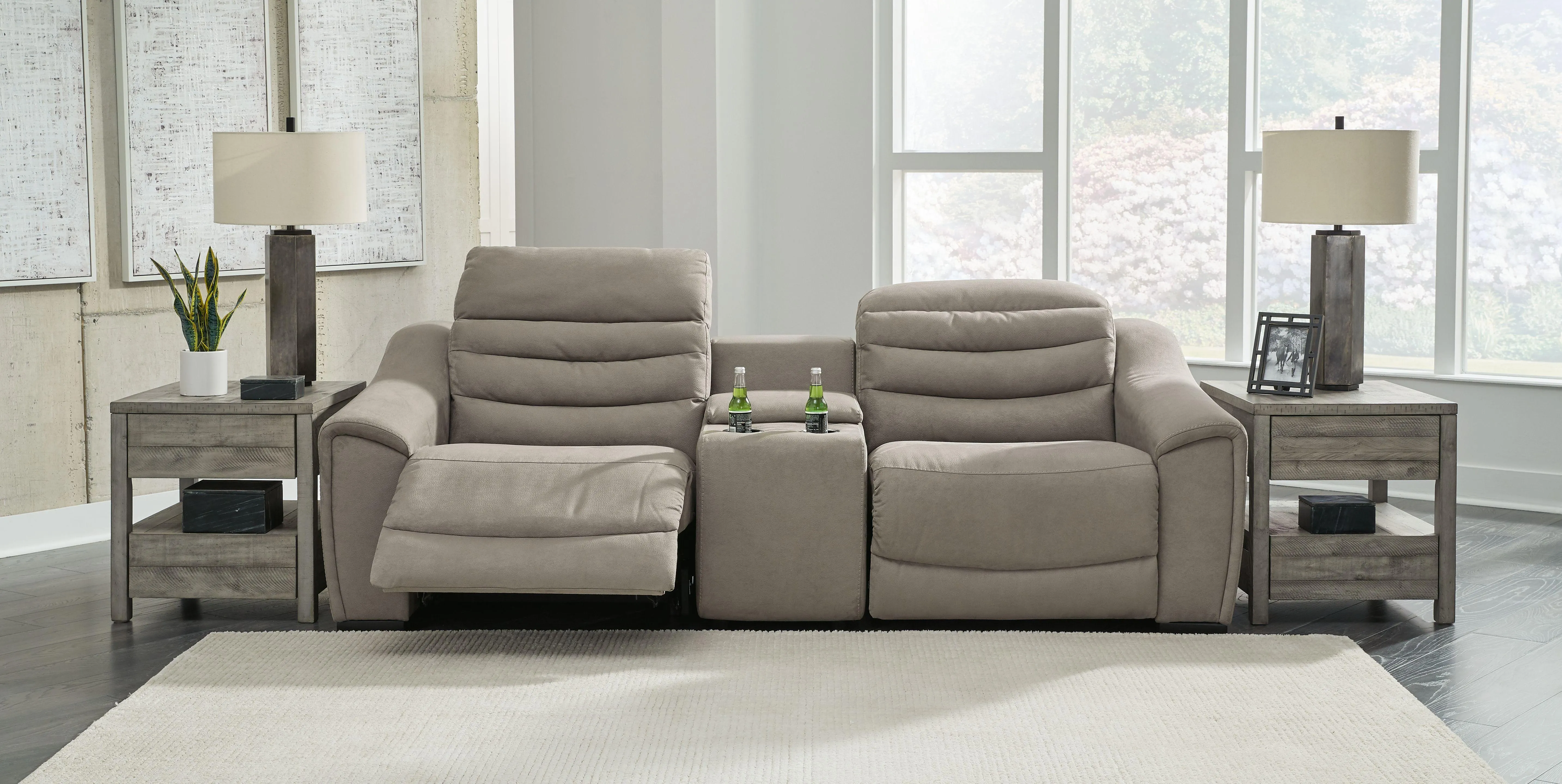 Next-gen Gaucho - Sectional