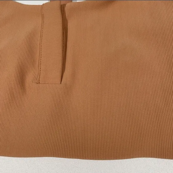 NWT L Space [ XS‎ ] Underdog Ribbed Racerback Crop Top Bra in Putty
