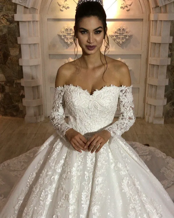 Off The Shoulder Lace Wedding Dresses Full Sleeve Appliques Elegant Bridal Gowns Chapel Train