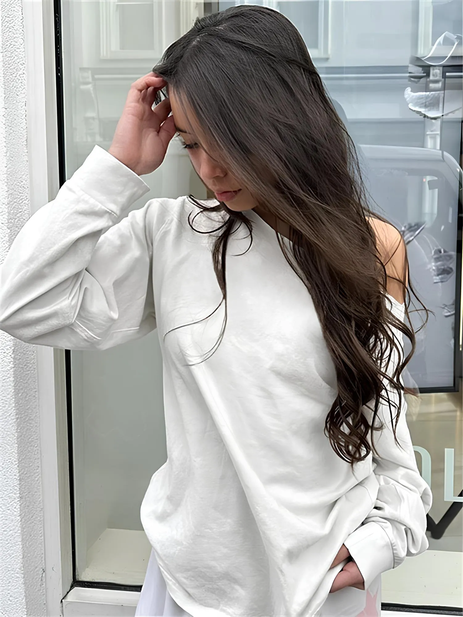 One-Shoulder Loose Casual Sweatshirt – Effortless Streetwear Staple