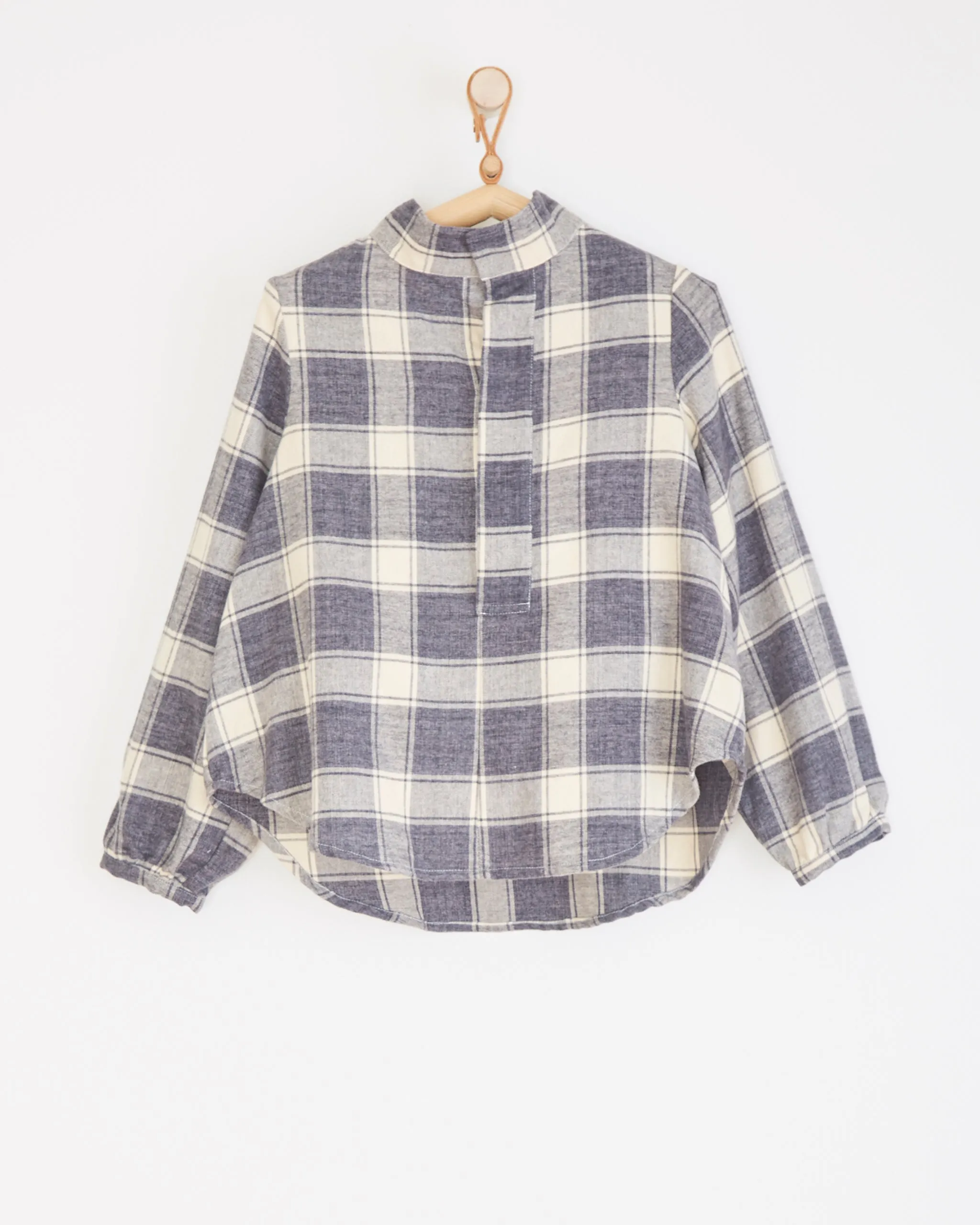 Phoebe Shirt in Gray Plaid