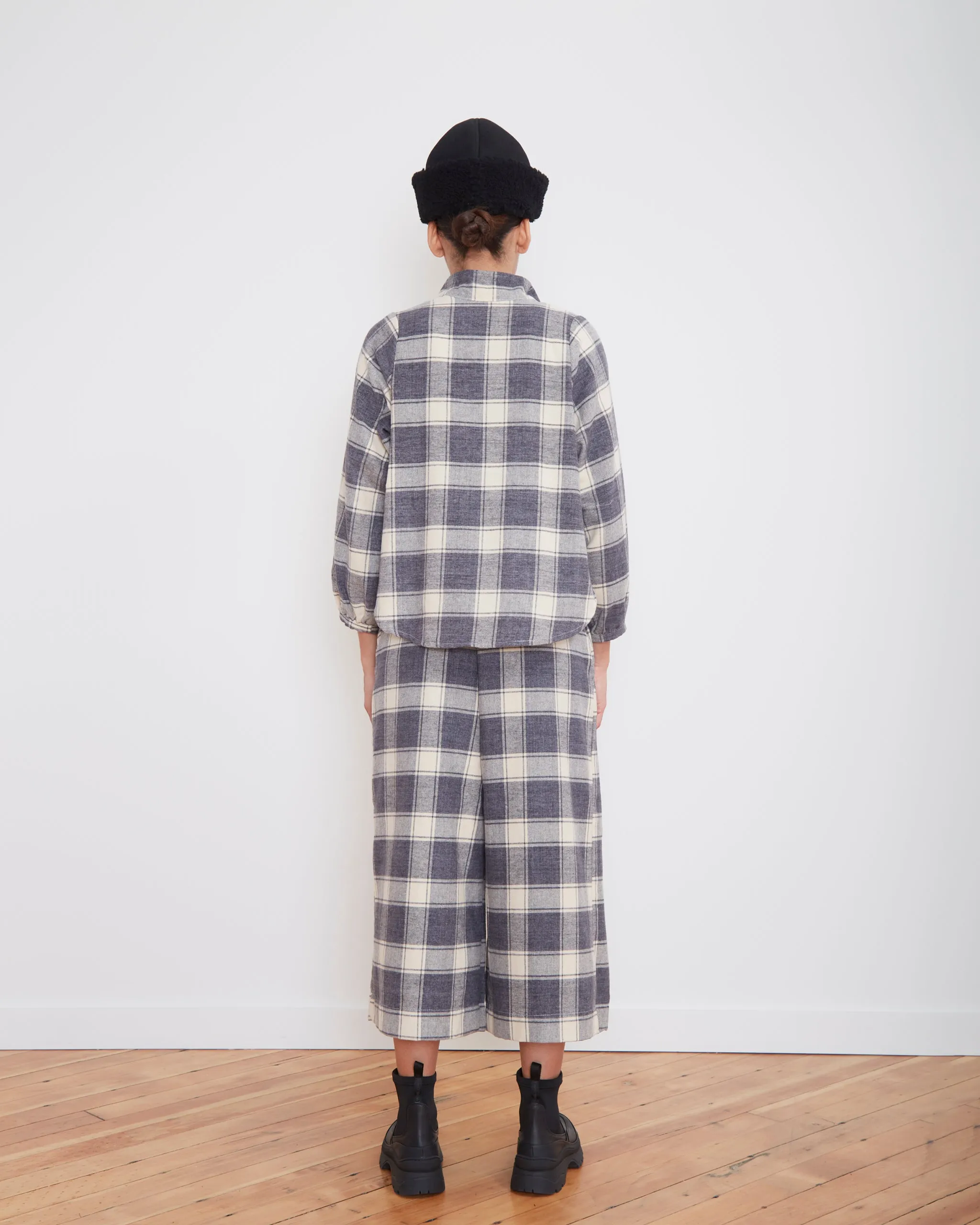 Phoebe Shirt in Gray Plaid