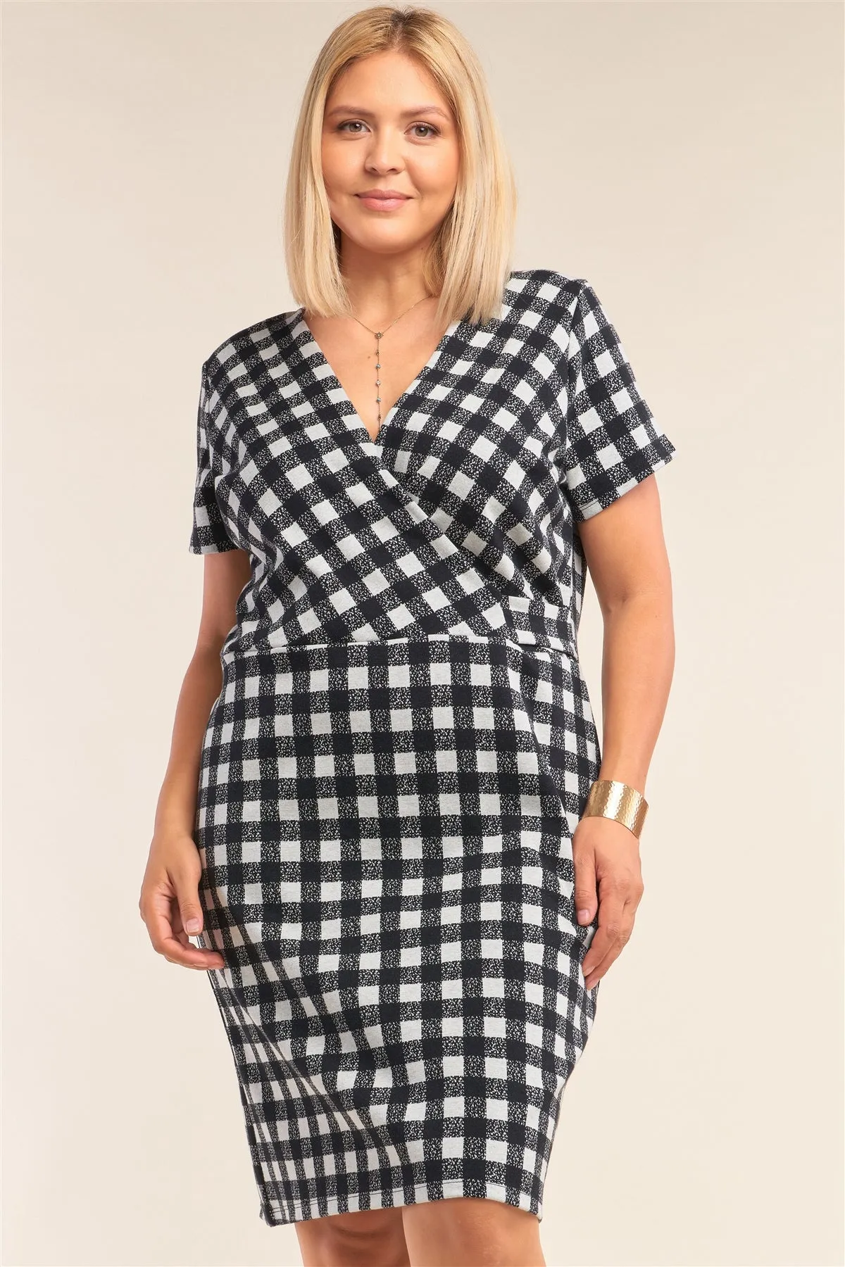 Plus Size Black&white Checkered Fitted Wrap Deep Plunge V-neck Dress