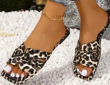 Plus Size Leopard Print Square Toe Slippers