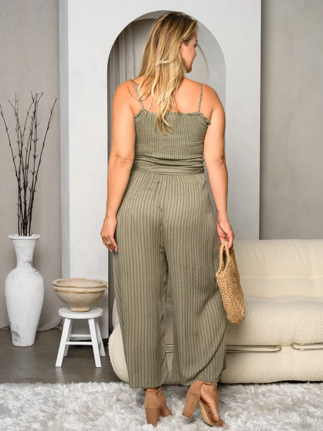 PLUS SIZE SLEEVELESS SMOCK SELF TIE JUMPSUIT