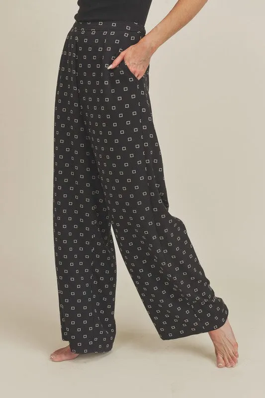 Printed Elastic Waist Pants