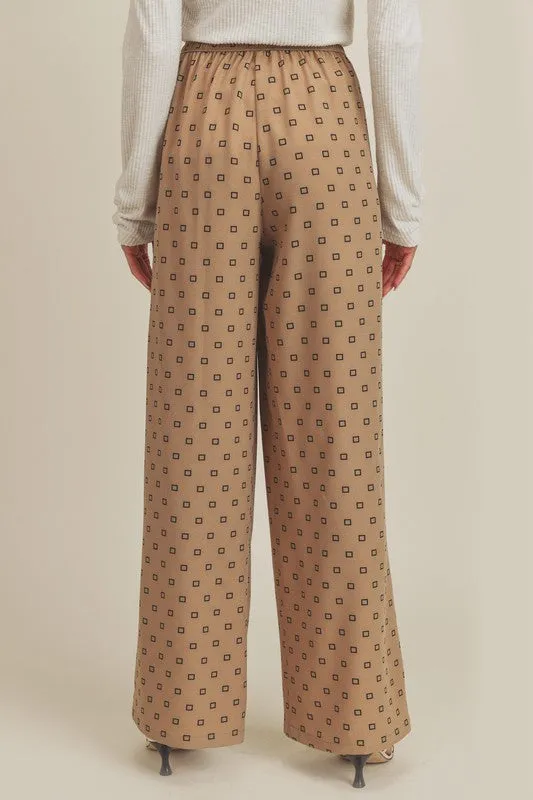 Printed Elastic Waist Pants