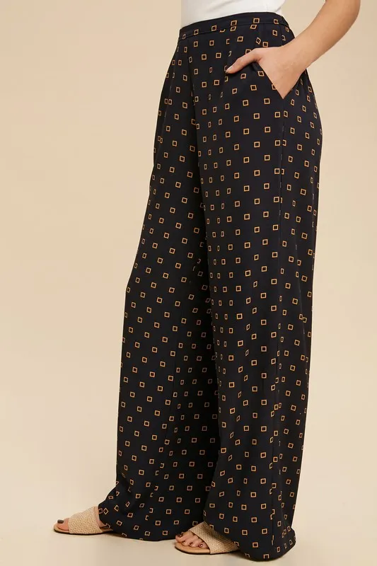 Printed Elastic Waist Pants