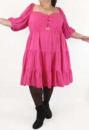 Proud Poppy hot pink half sleeve tiered dress size 28 (as new with tags)