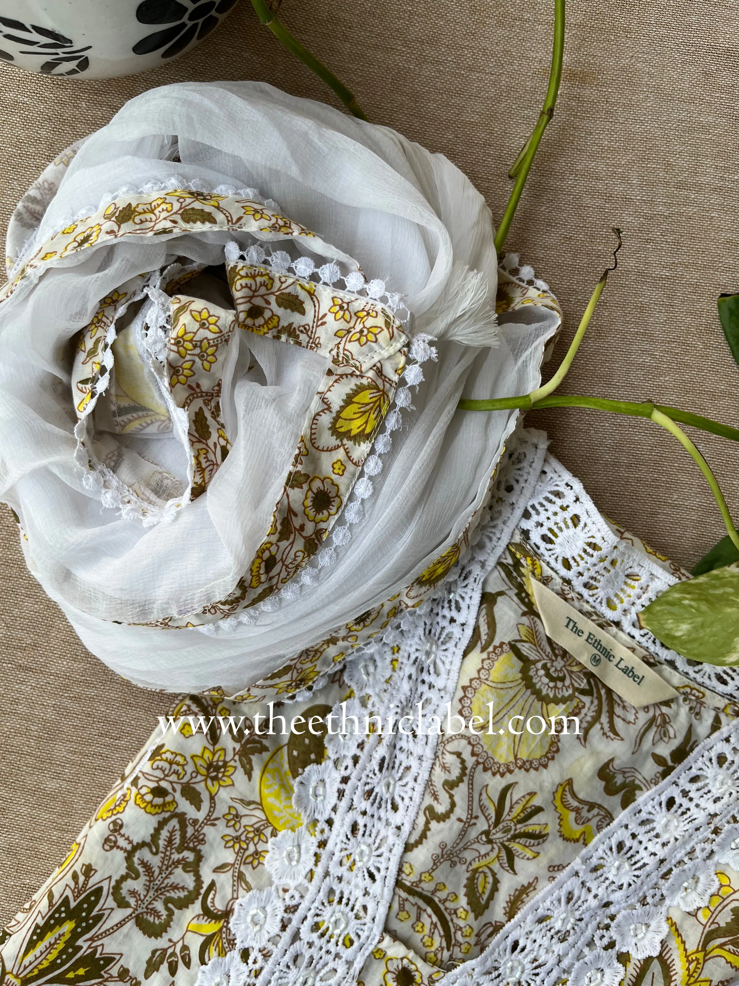 "Deeva' Laced Cotton Kurta Set(3pc)