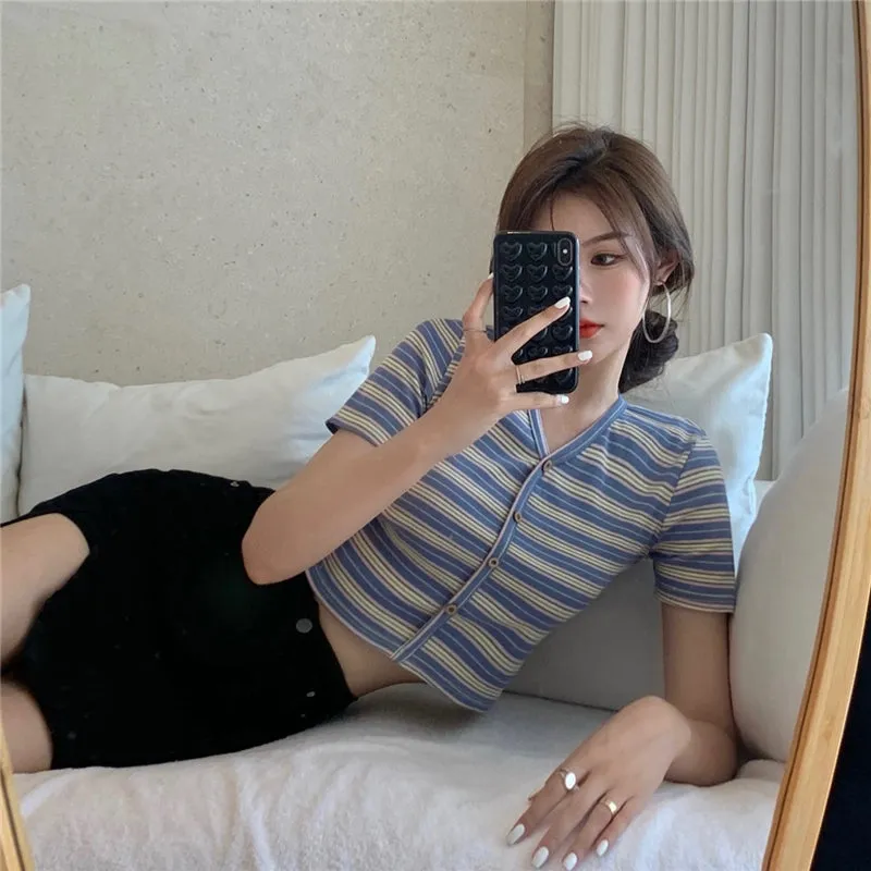 "FOUR PASTEL STRIPED KNITTED" T-SHIRTS N042407
