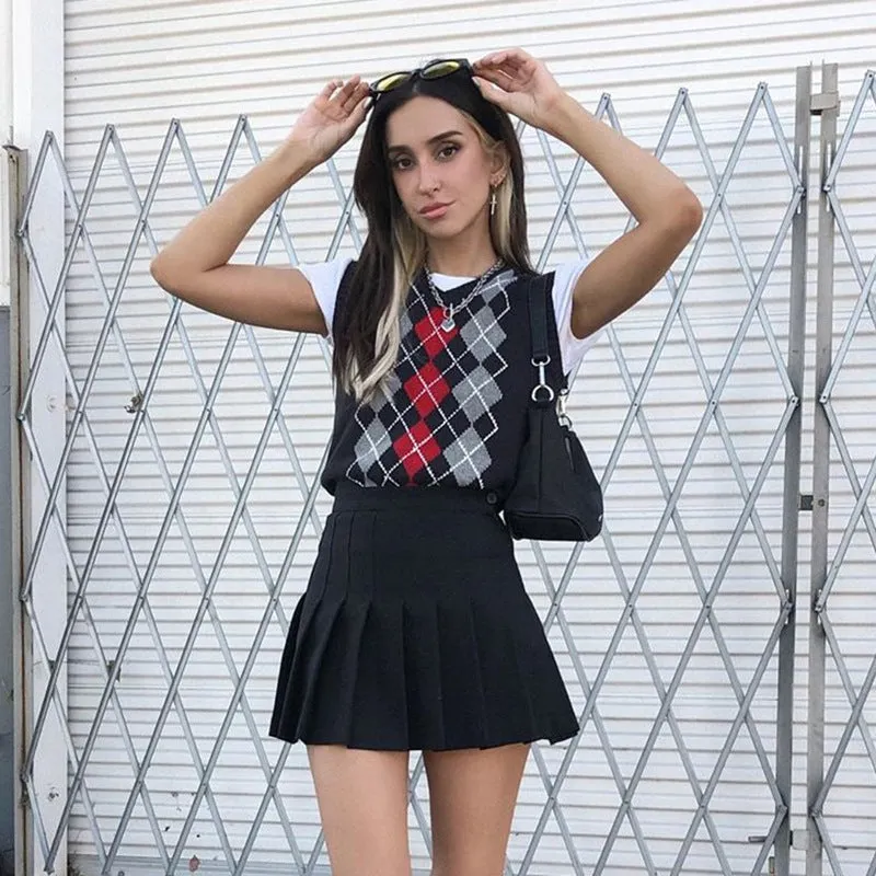 "THREE COLOR MIXED DIAMOND CHECK" SWEATER VEST N103001