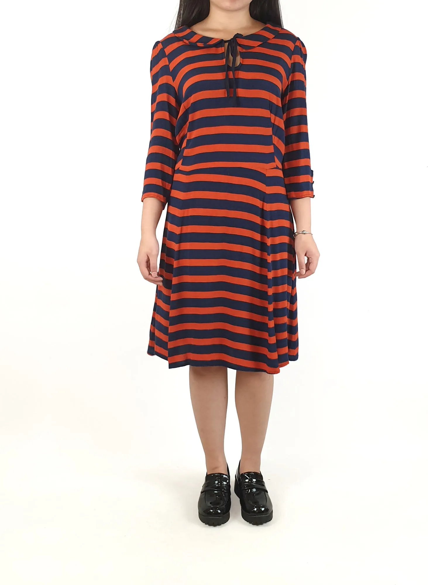 Red and navy striped long sleeve dress fits size 6