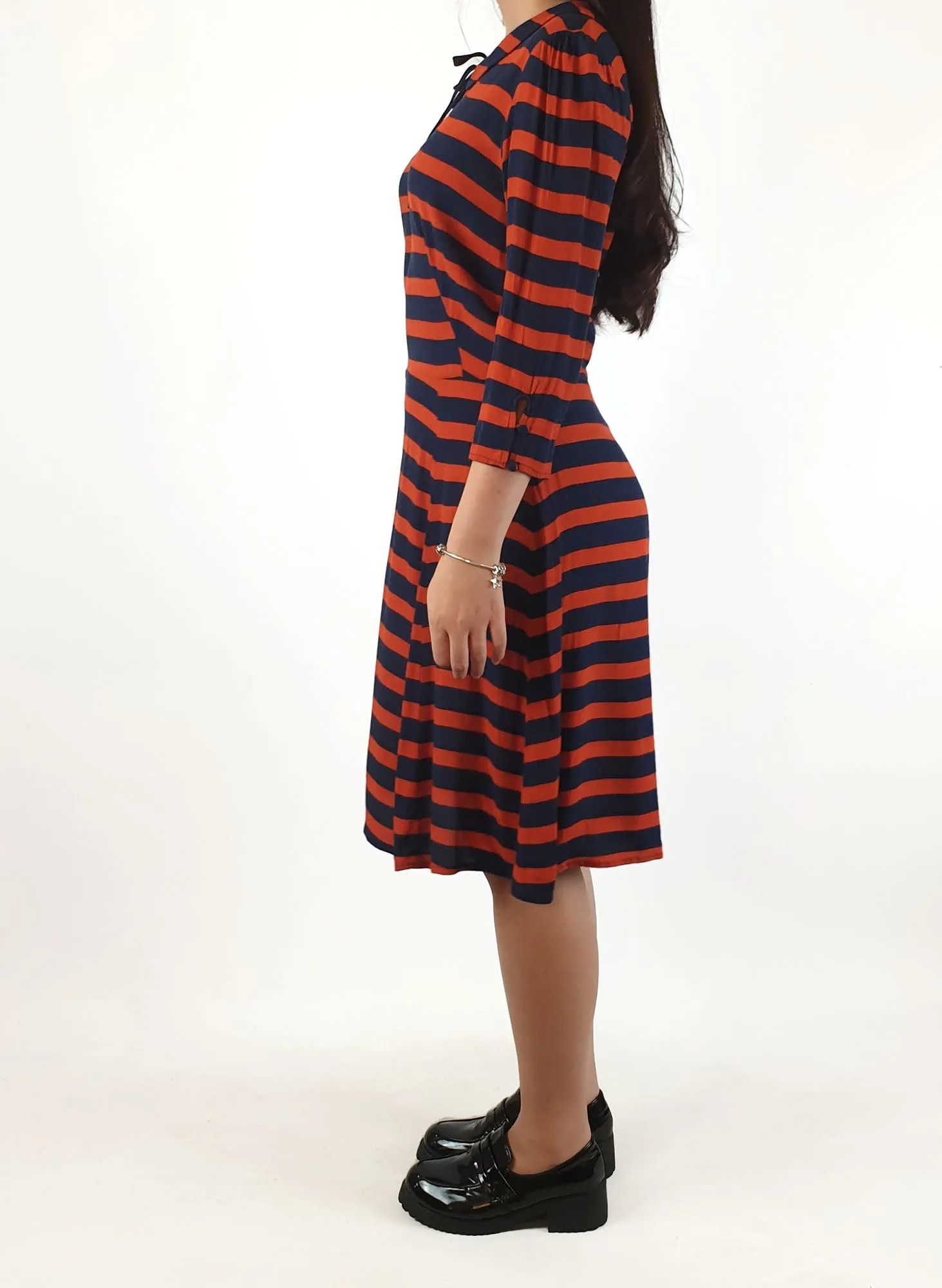 Red and navy striped long sleeve dress fits size 6
