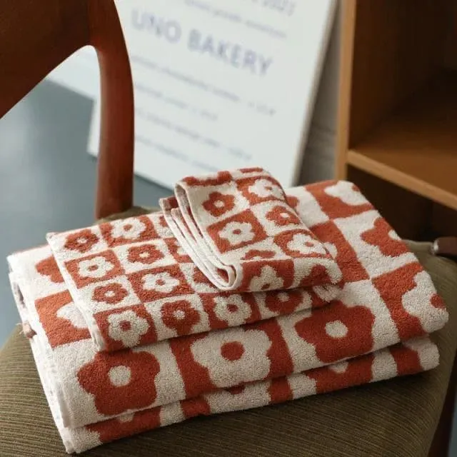 Retro Plaid Flower Bath Towel