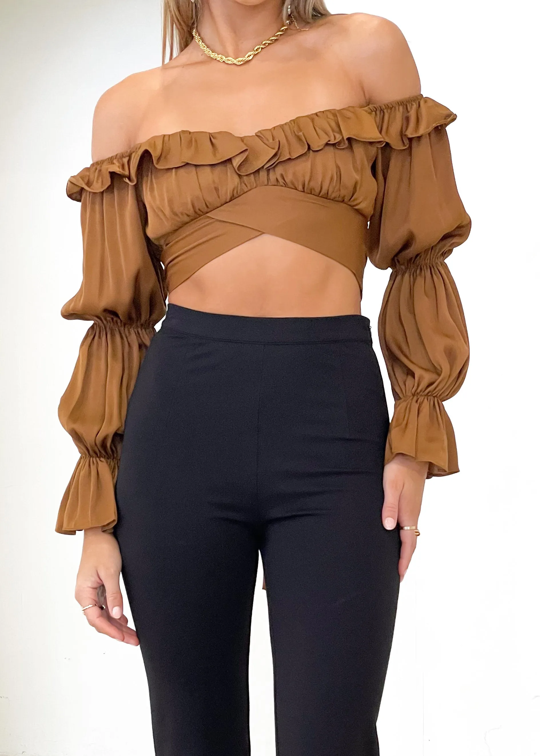 Rexha Off Shoulder Crop - Chocolate