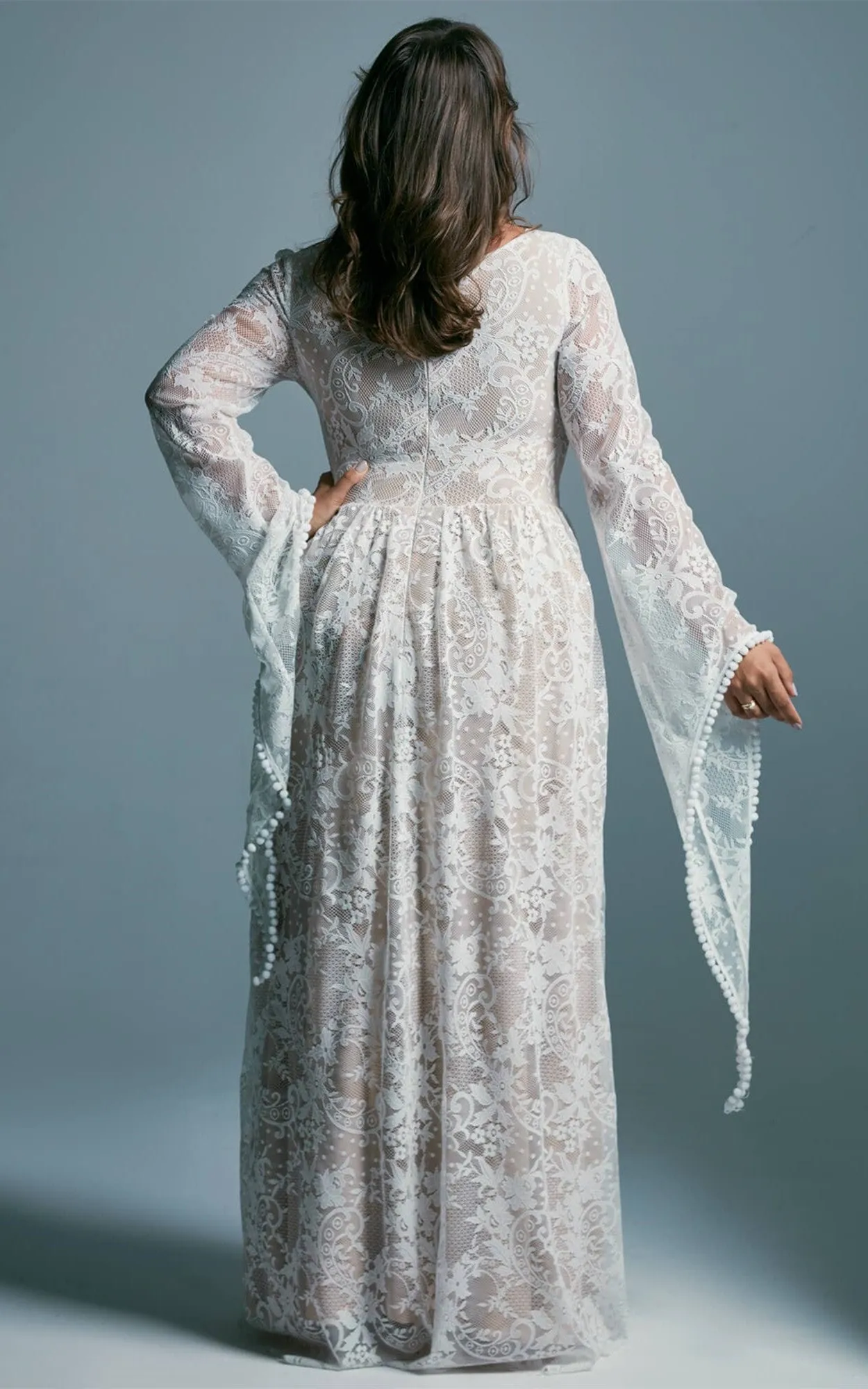 Romantic Plus Size A Line Lace Wedding Dress with Appliques-716149