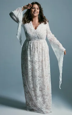 Romantic Plus Size A Line Lace Wedding Dress with Appliques-716149