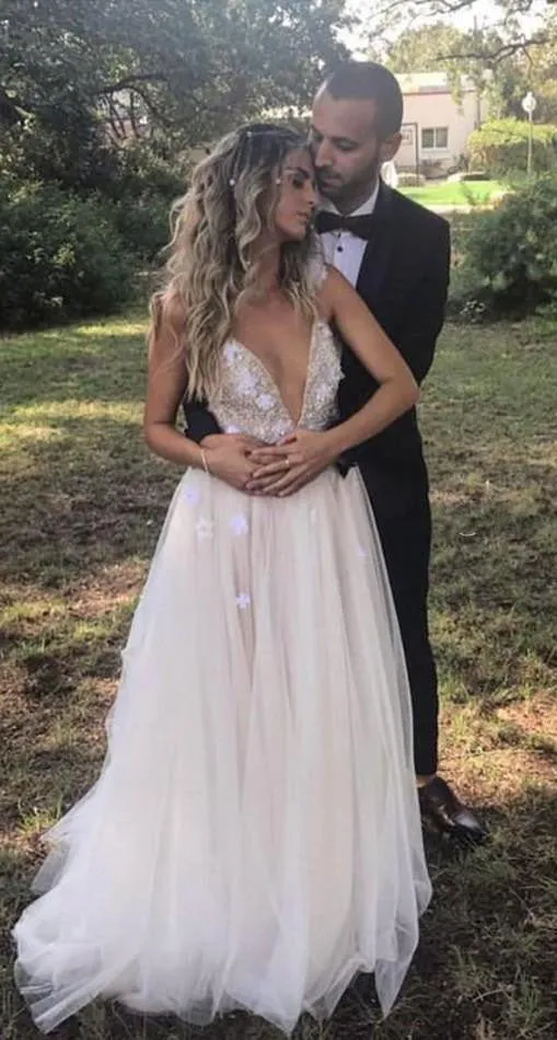 Roycebridal Simple Lace Top Spaghetti Straps A-Line Sweep Train Long Wedding Dresses,MW324