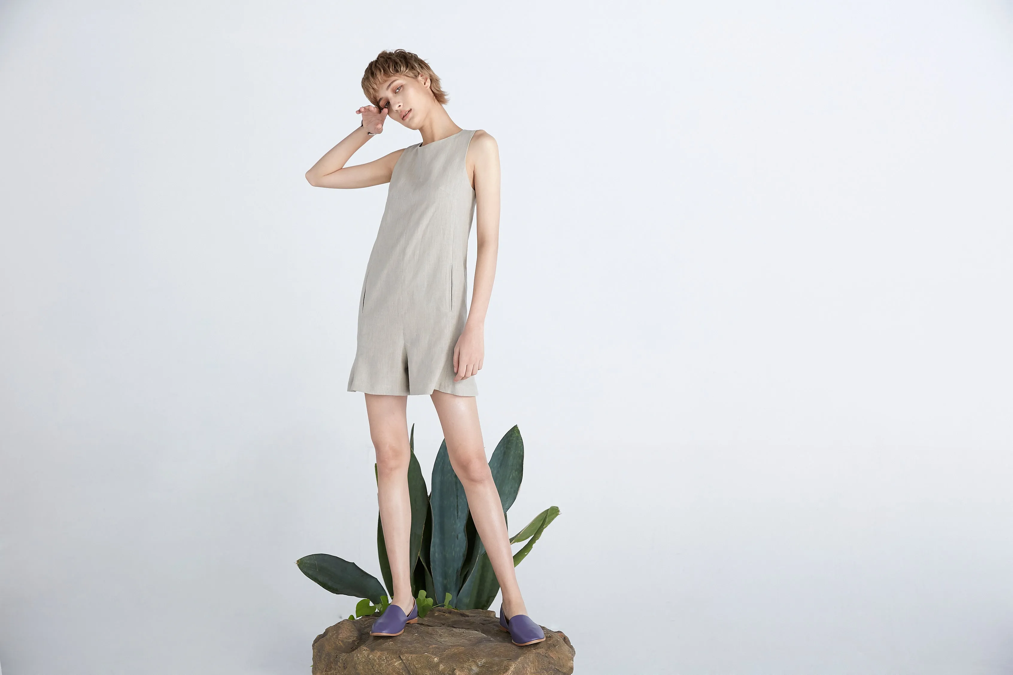 SHORT JUMPSUITS