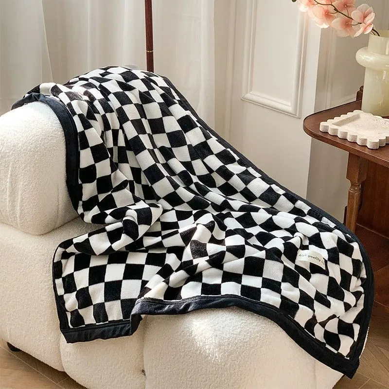 SoftCozy | Plaid Flannel Blanket