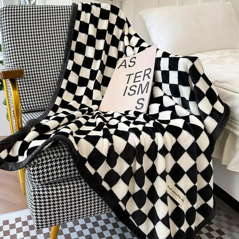 SoftCozy | Plaid Flannel Blanket