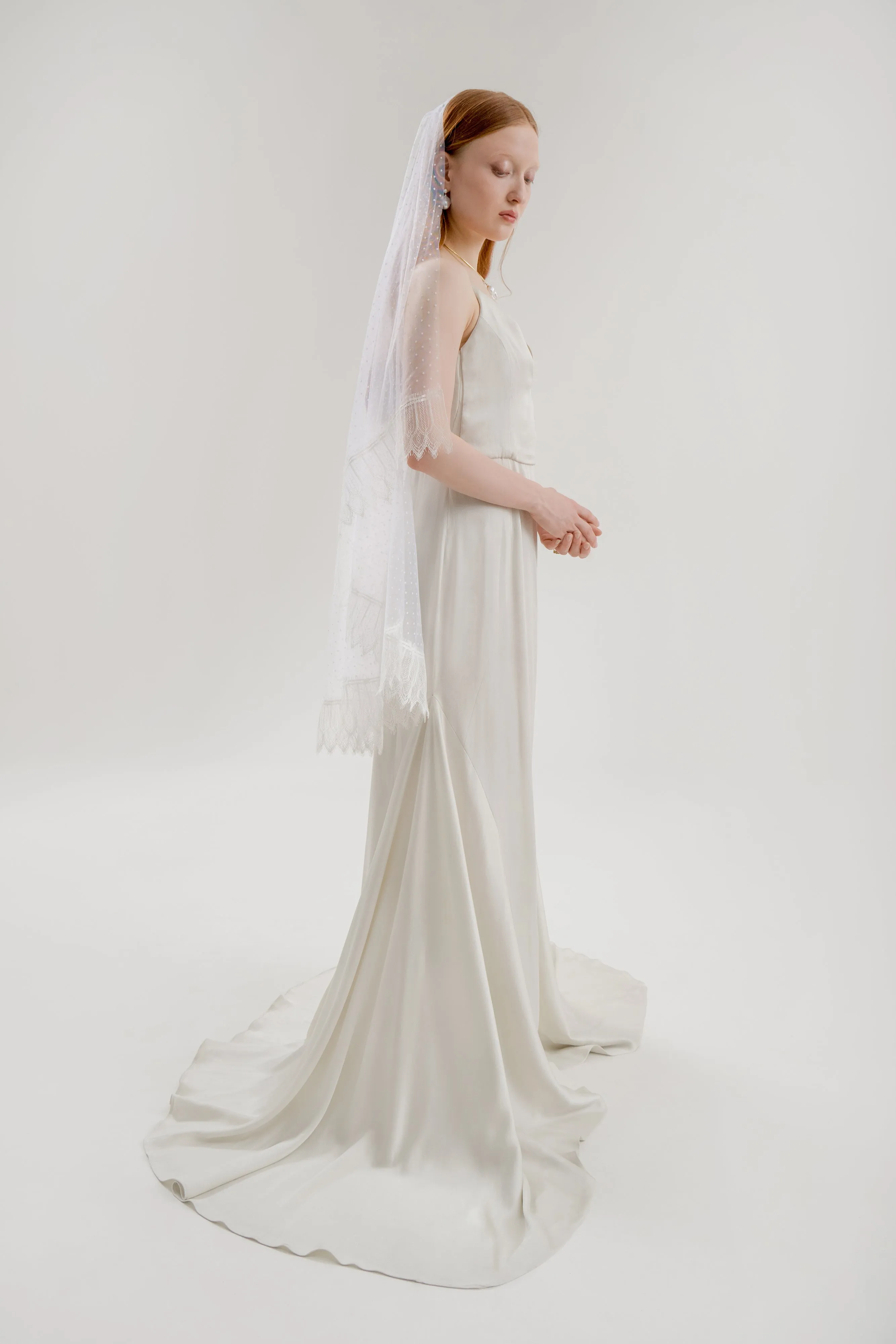 Swiss Dot Lace Trim Veil