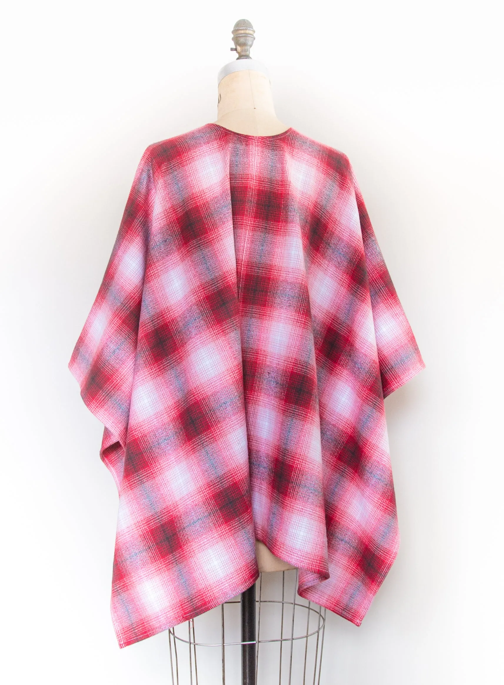 Team Spirit Flannel Kimono