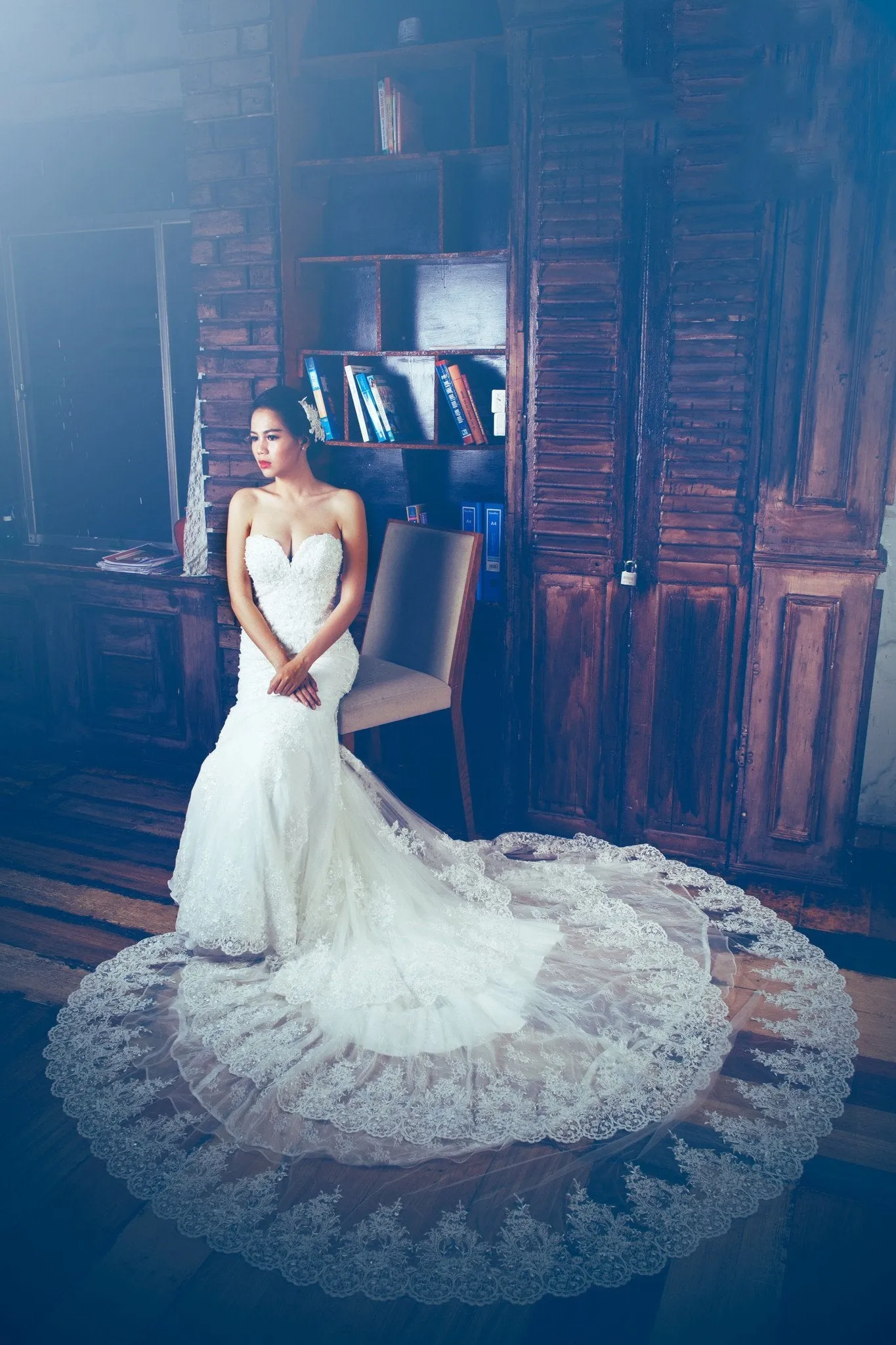 Three Layers Lace Wedding Dress with Sweetheart Bodice