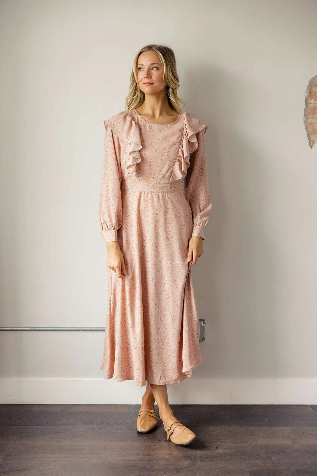 True Love’s Kiss Ruffled MOM Nursing Dress