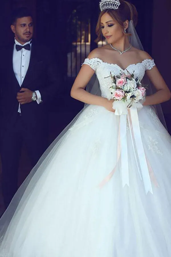 Tulle Ball Gown Off Shoulder Appliqued Wedding Dresses With Sweep Train, MW566