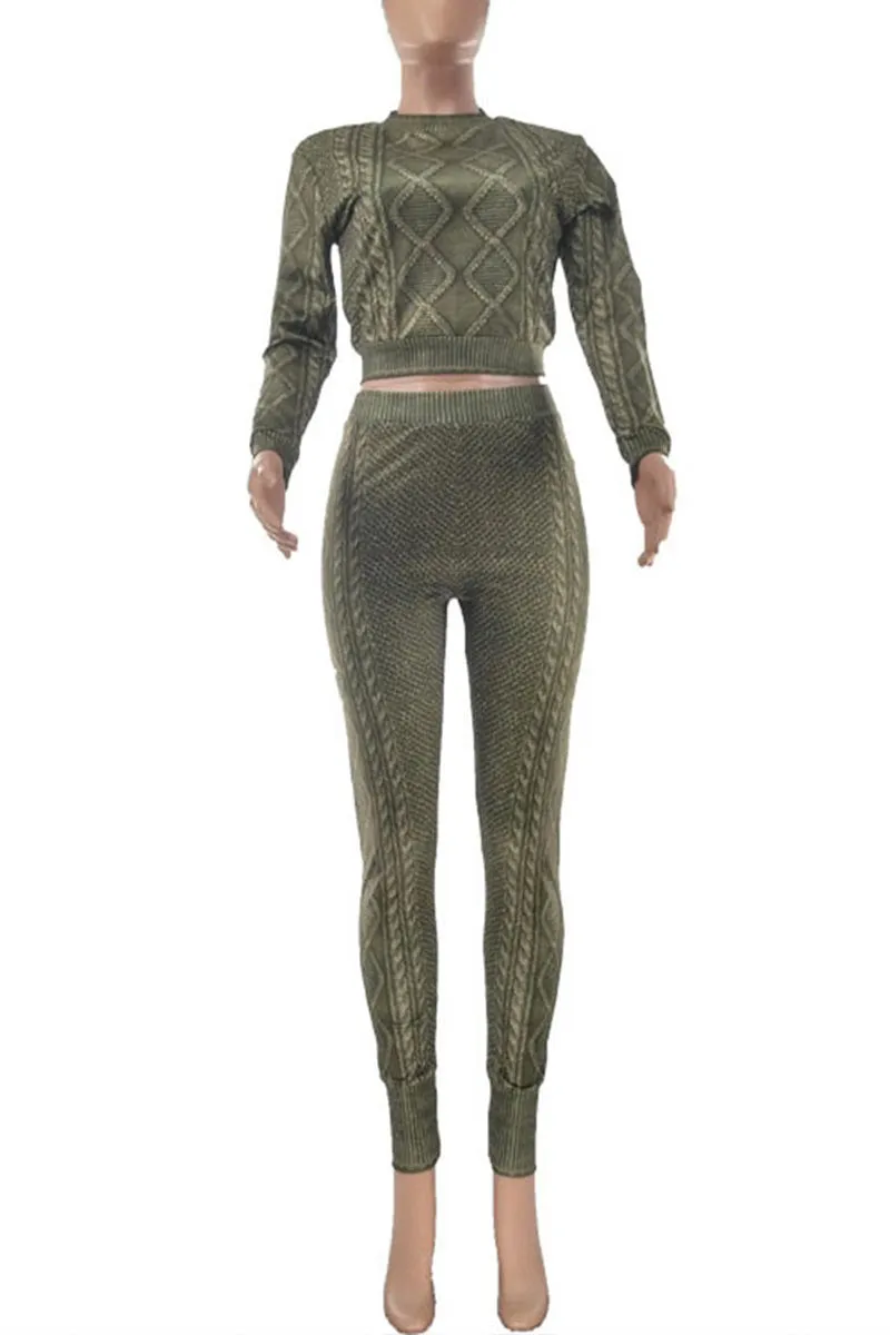 UI0223 Graphic Sweatshirt and Pants Set