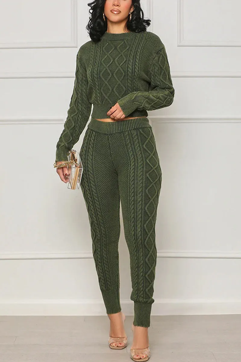 UI0223 Graphic Sweatshirt and Pants Set