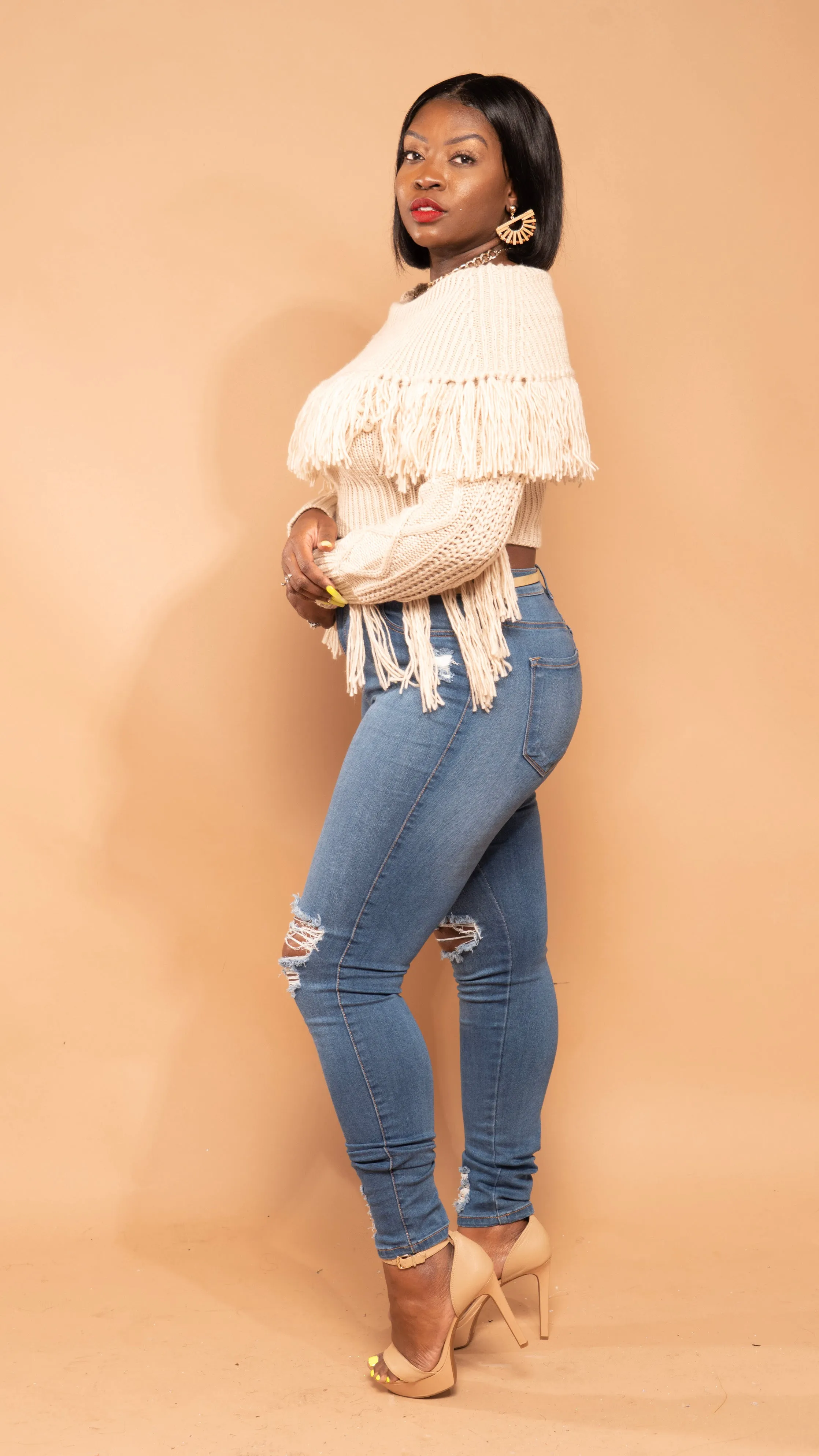 Unfringed sweater top