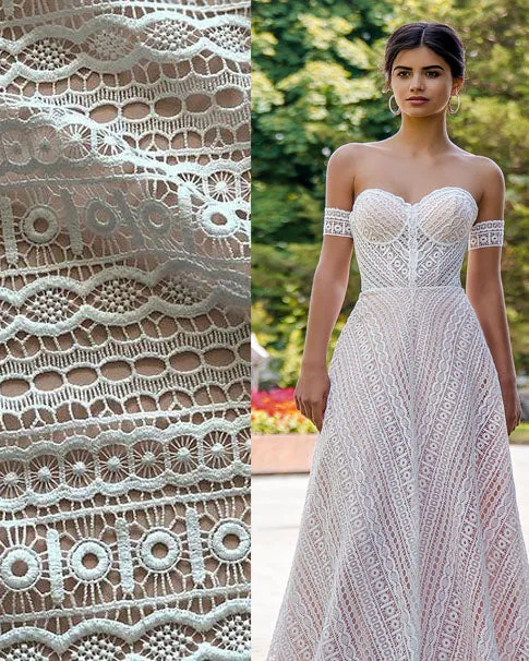 Unique Lace Wedding Dresses Sweetheart Neckline Sexy A-line Silhouette Lace Skirt Bridal Gowns for Wedding