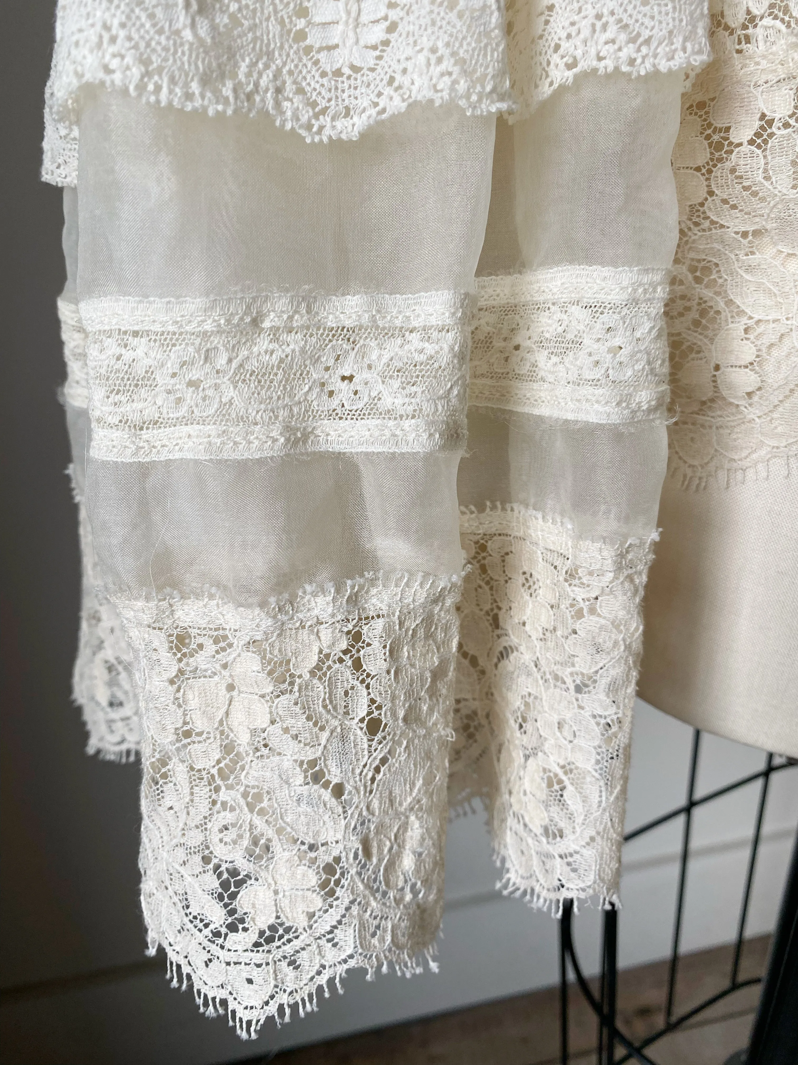 valencienne lace patched t shirt