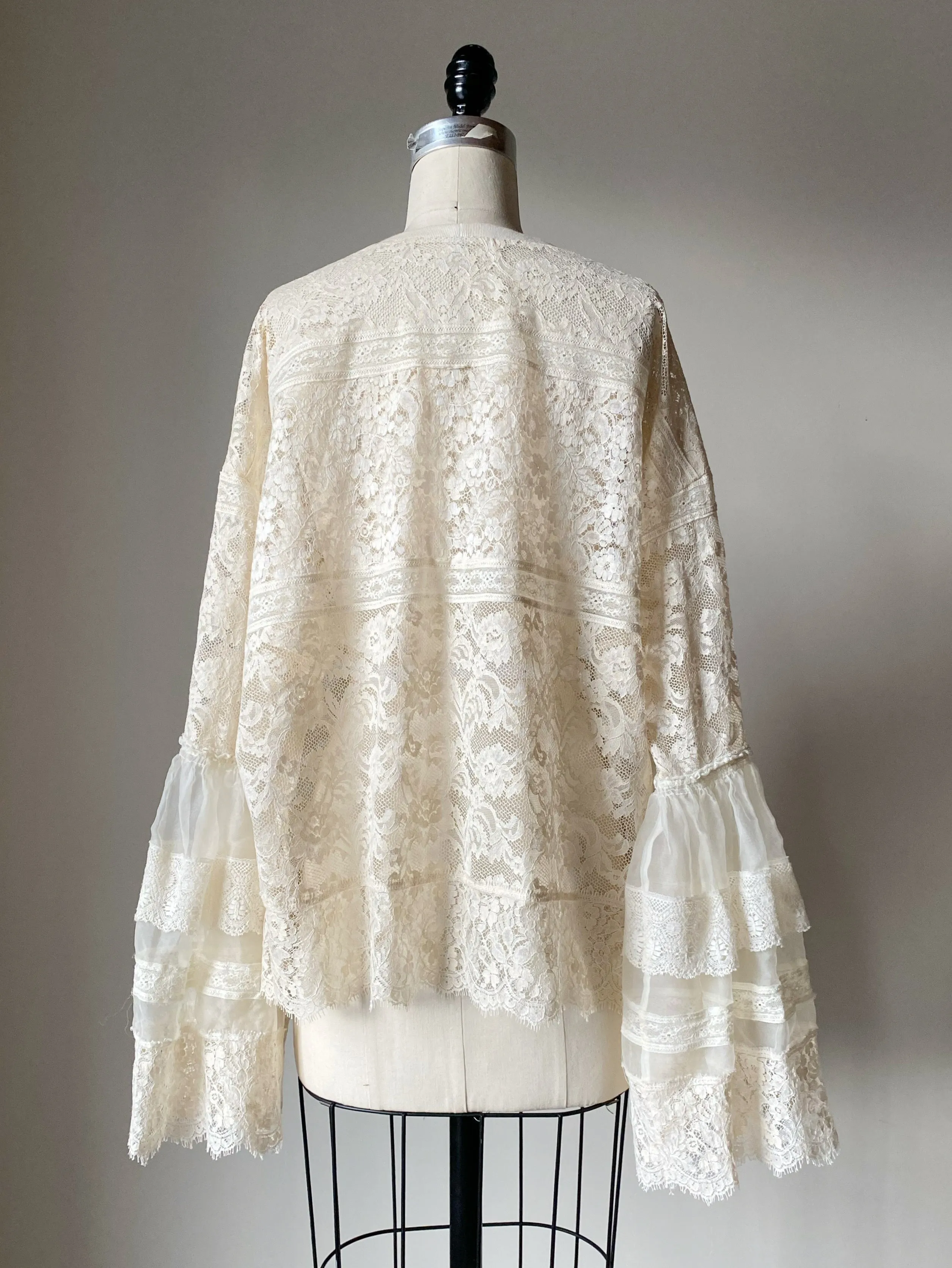 valencienne lace patched t shirt