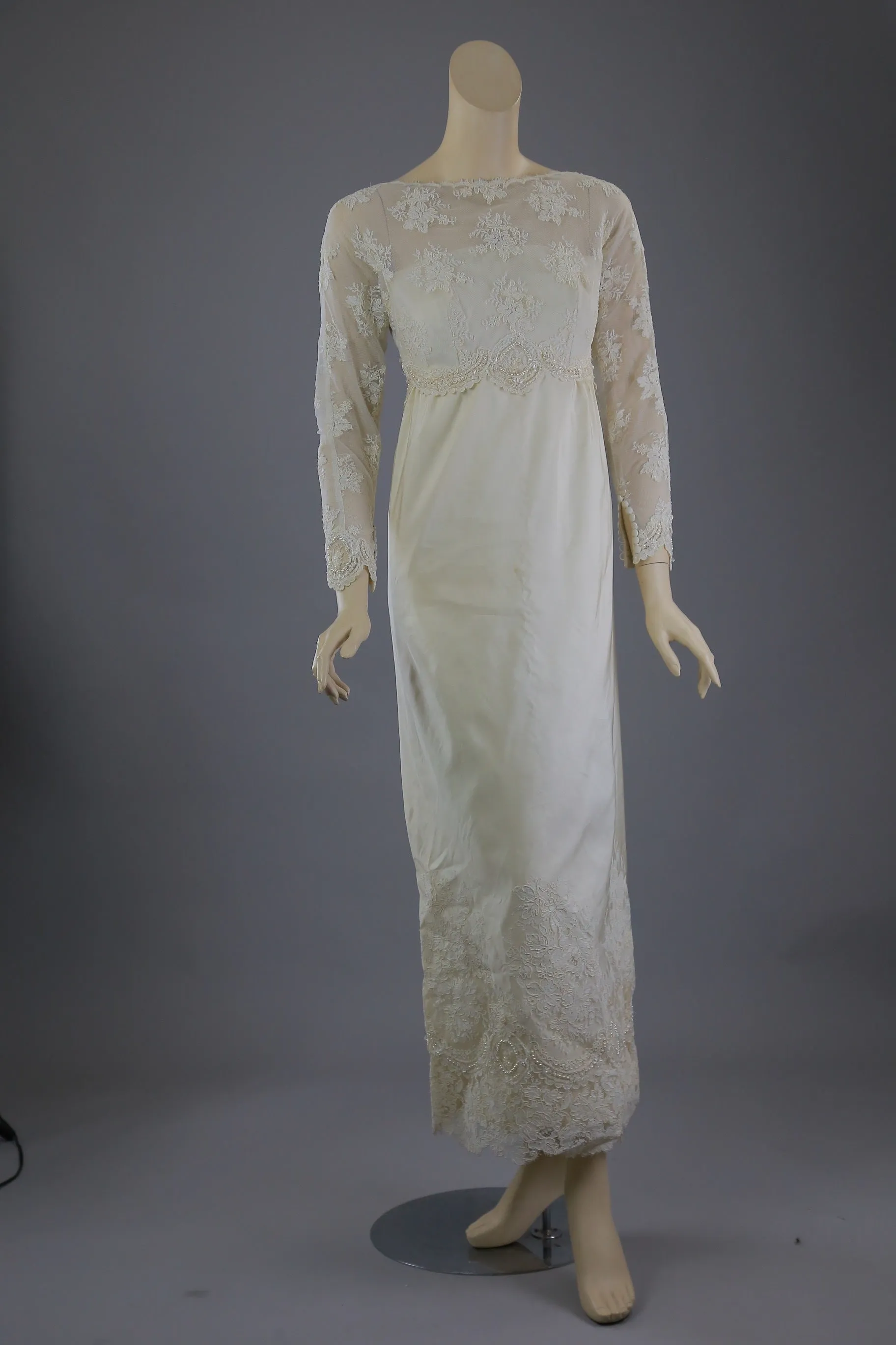 Vintage 60s Bergdorf Goodman wedding dress beaded silk w lace Small S