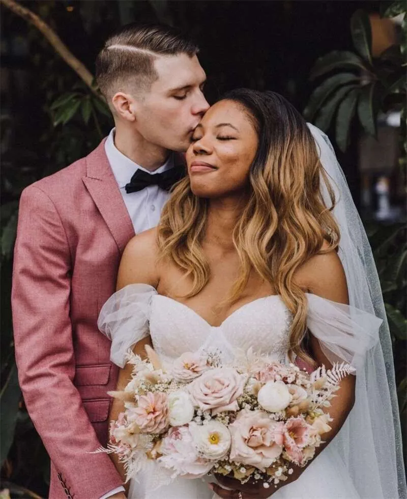 Vintage Lace Beach Wedding Gowns Plus Size