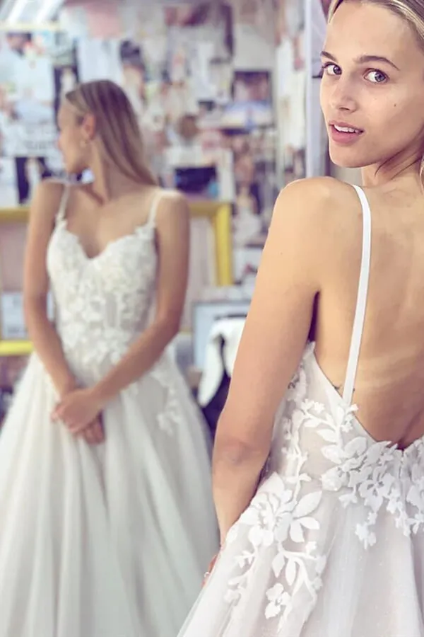 White A-line Sweetheart Spaghetti Straps Backless Lace Wedding Dresses, MW753
