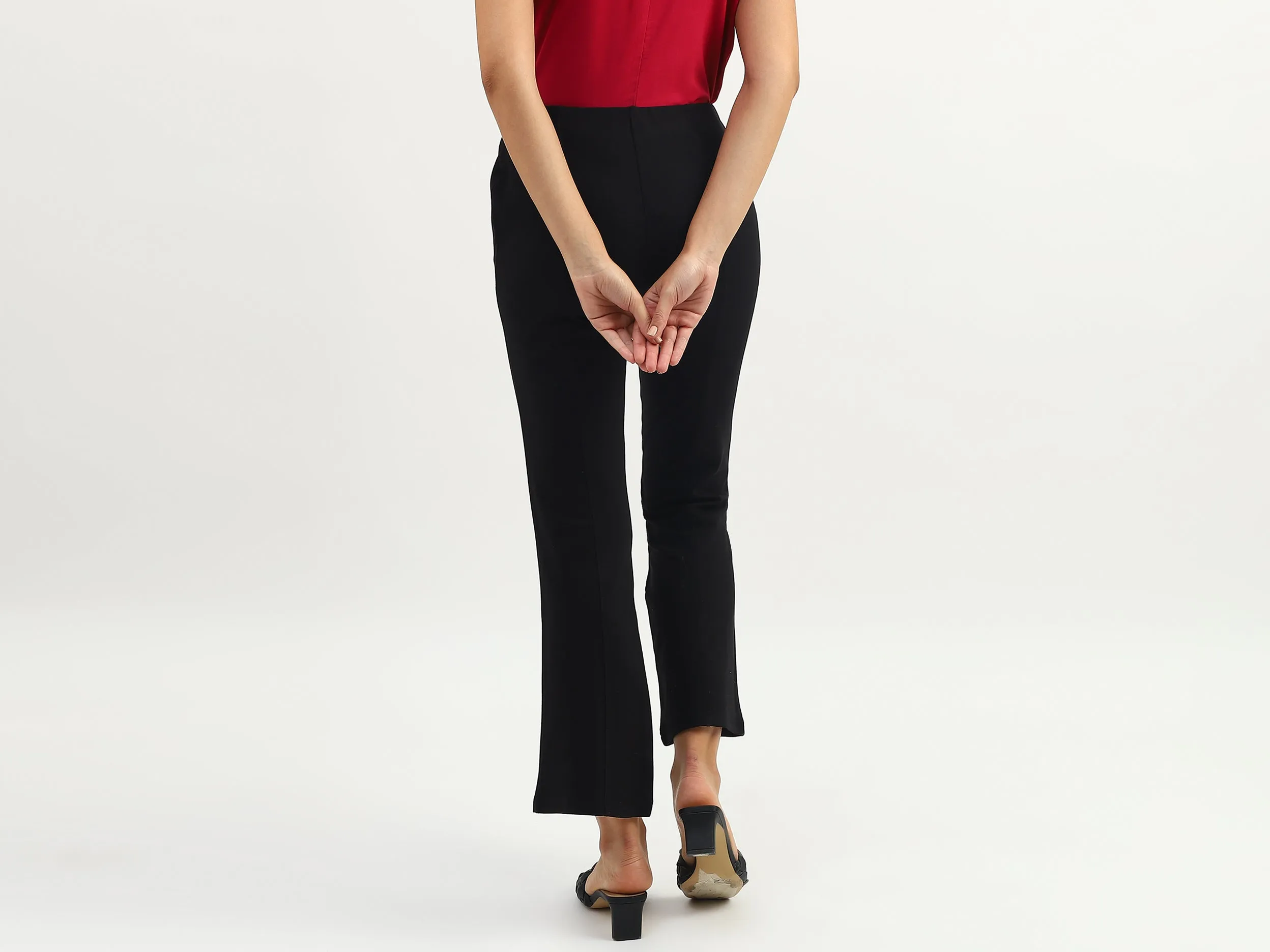 Women Solid Regular Fit Trousers