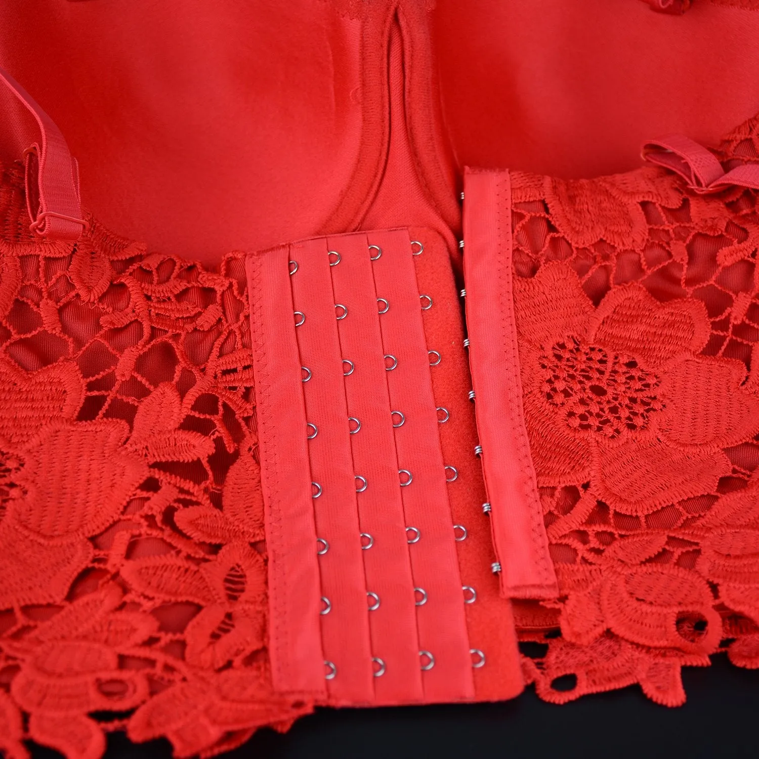 Women's Embroidery Flower Lace Bustier Crop Top