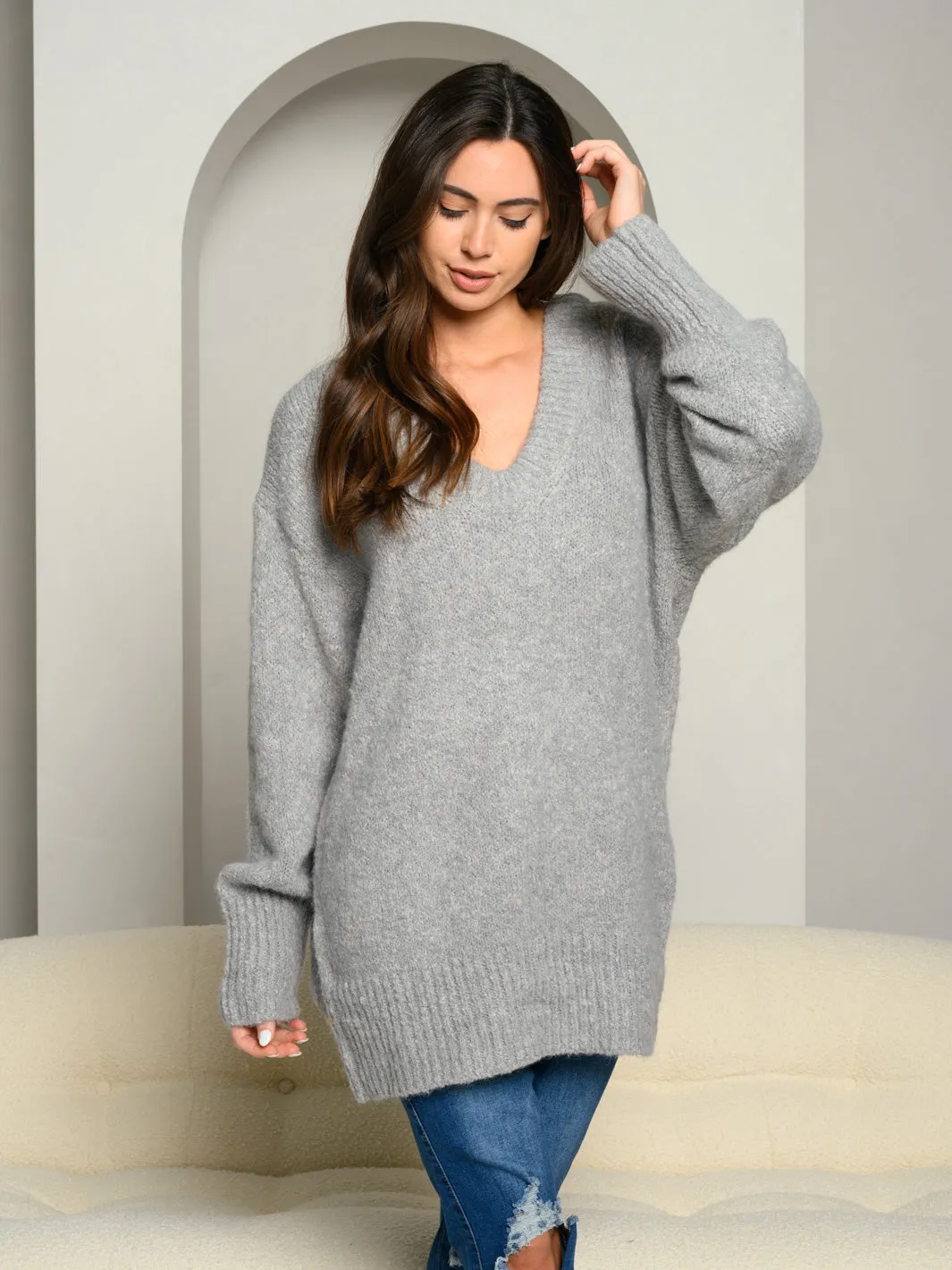WOMEN'S LONG SLEEVE V-NECK SWEATER TOP
