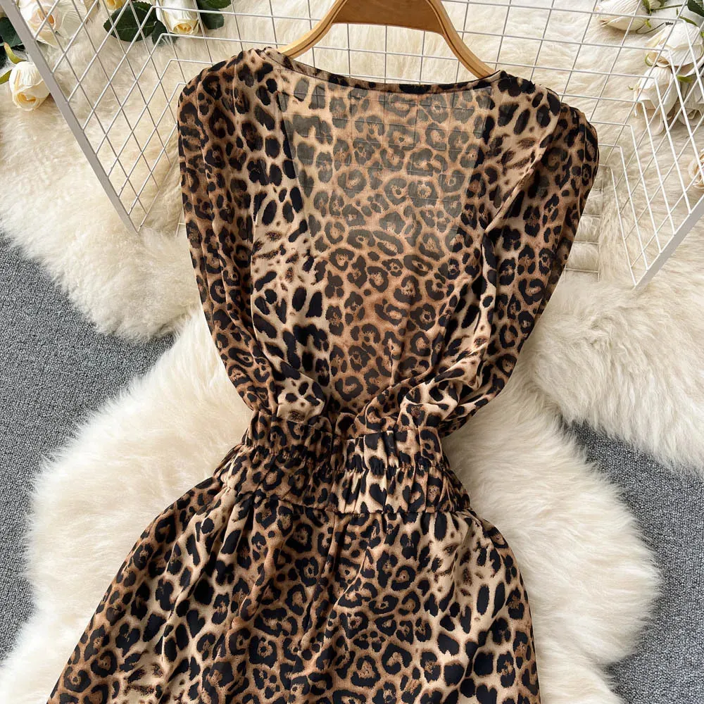 XFPV Women's Square Neck Sleeveless Jumpsuit Waistband Slim Loose Wide Leg Pants Romper Y2k Fashion Spring Summer 2025 SM11657